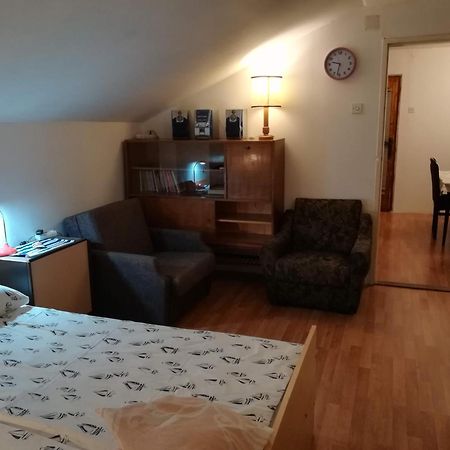 Raslina Sun Apartment Exteriér fotografie