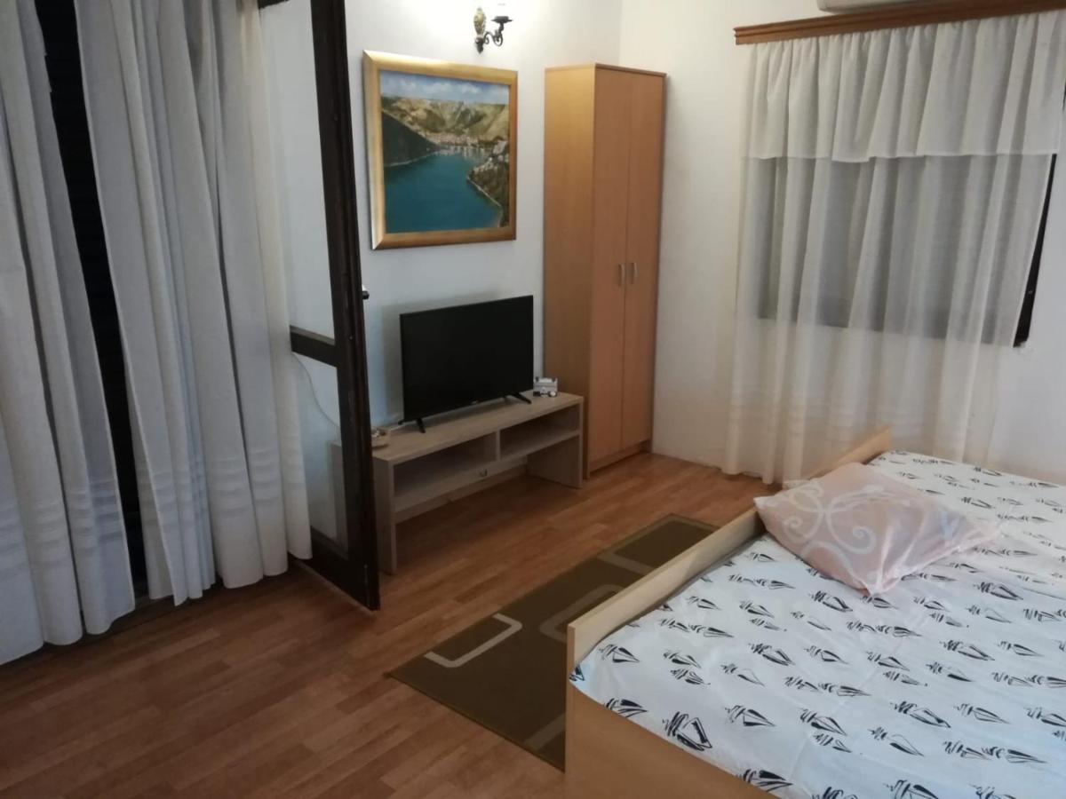 Raslina Sun Apartment Exteriér fotografie